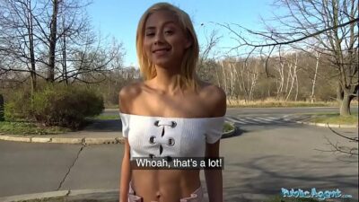 Public Agent Big weenie gets blondes taut cunt humid in public forest fuck